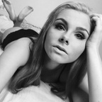 Petiteava @avayoungxo Leak OnlyFans 

 profile picture